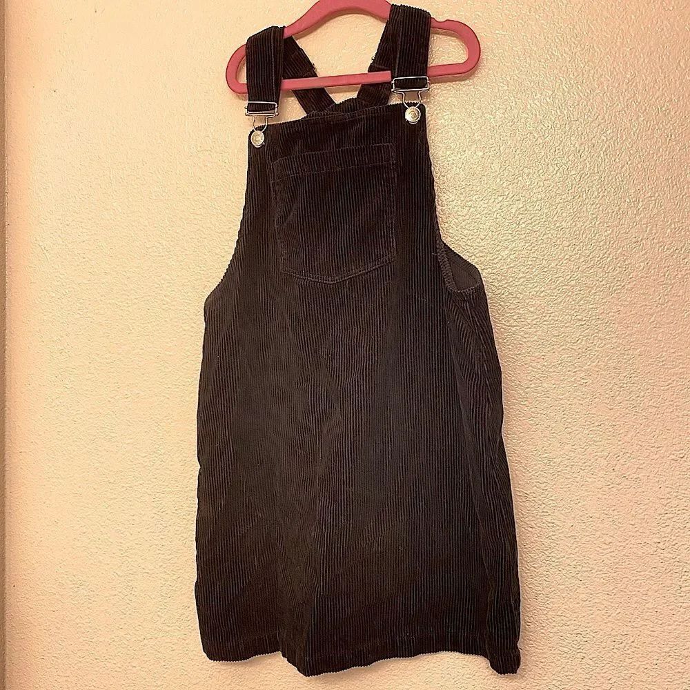 Forever 21 girls black Corduroy Overall dress Jumper romper 13-14 (runs small)